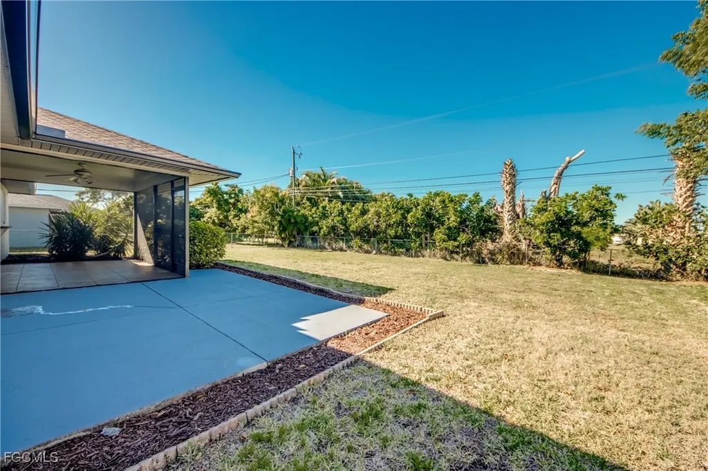 2916 SW 2nd Avenue Cape Coral FL 33914