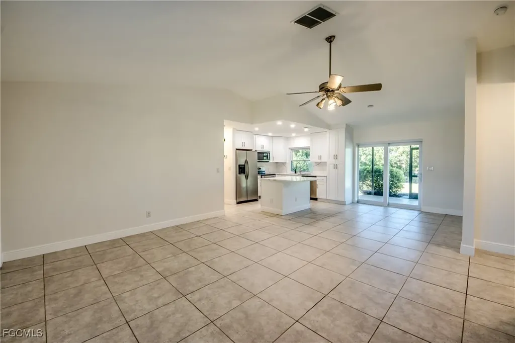 2916 SW 2nd Avenue Cape Coral FL 33914