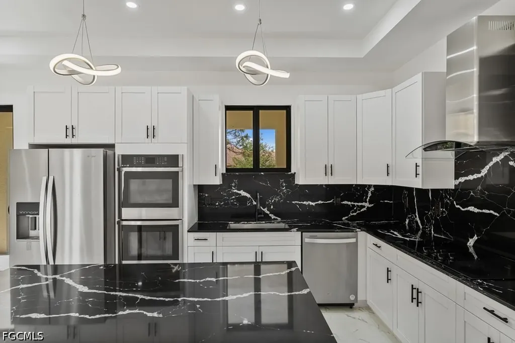 901 Sara Avenue N Lehigh Acres FL 33971