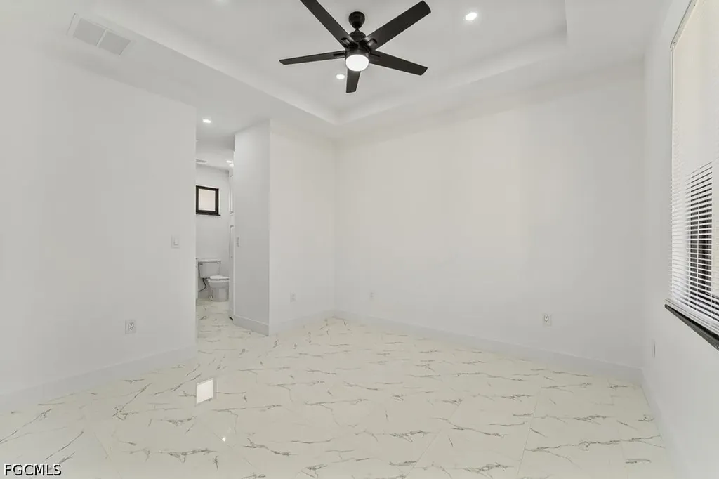 901 Sara Avenue N Lehigh Acres FL 33971