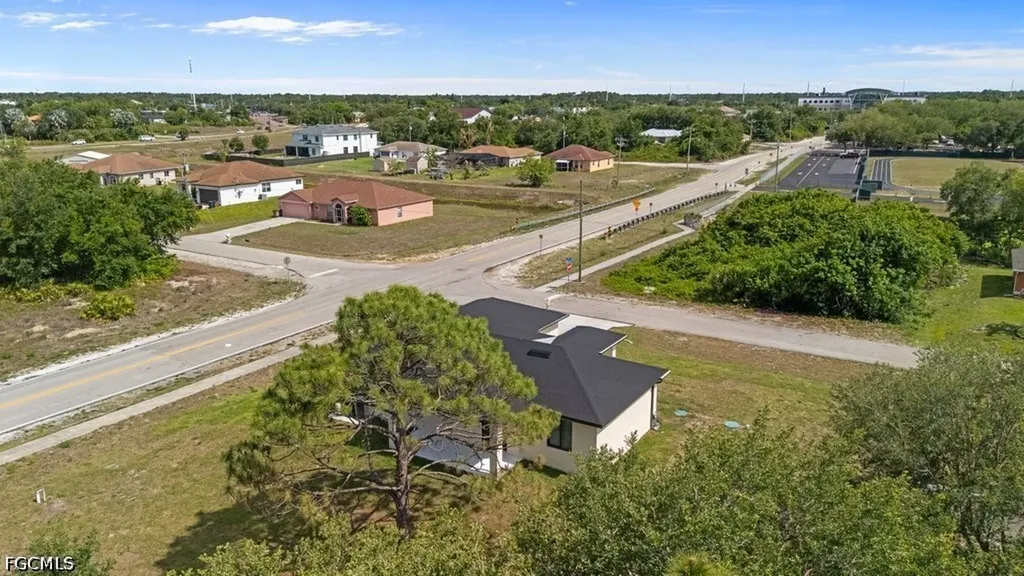 901 Sara Avenue N Lehigh Acres FL 33971