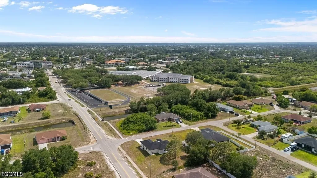 901 Sara Avenue N Lehigh Acres FL 33971