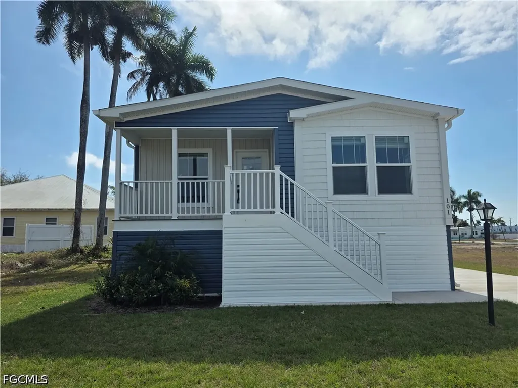 101 Oak Lane Fort Myers FL 33908