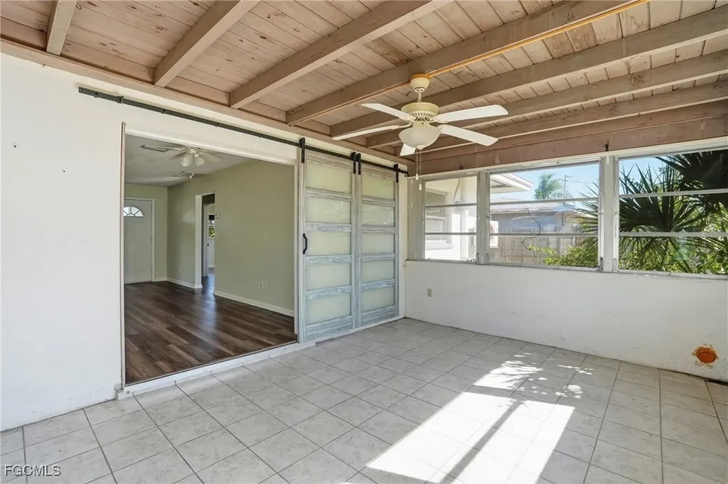446 El Dorado Parkway E Cape Coral FL 33904