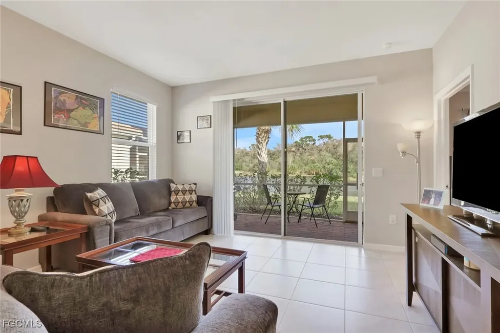 2112 Summersweet Drive Alva FL 33920