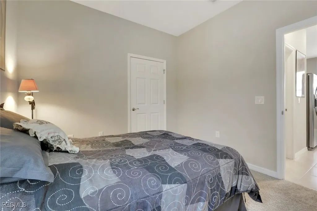 2112 Summersweet Drive Alva FL 33920