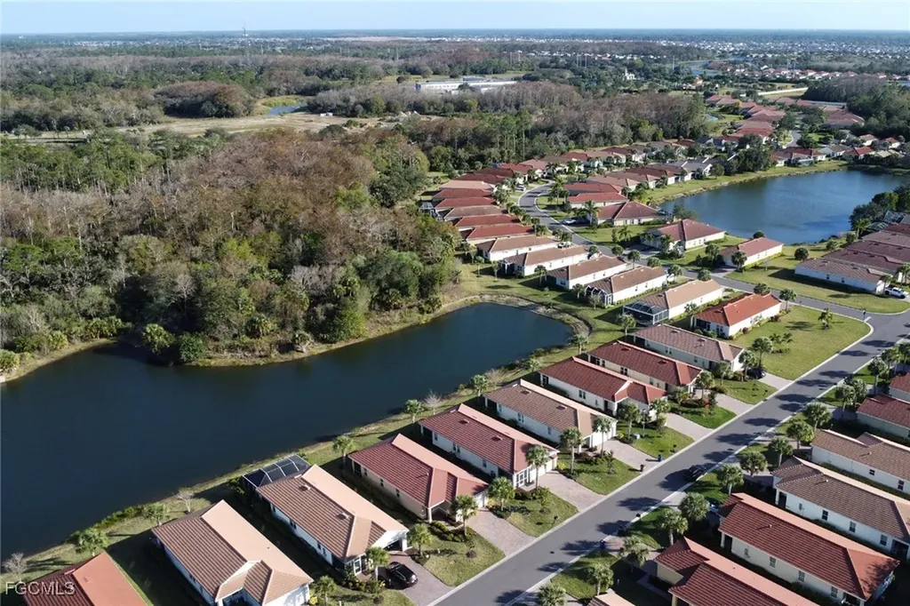 2112 Summersweet Drive Alva FL 33920