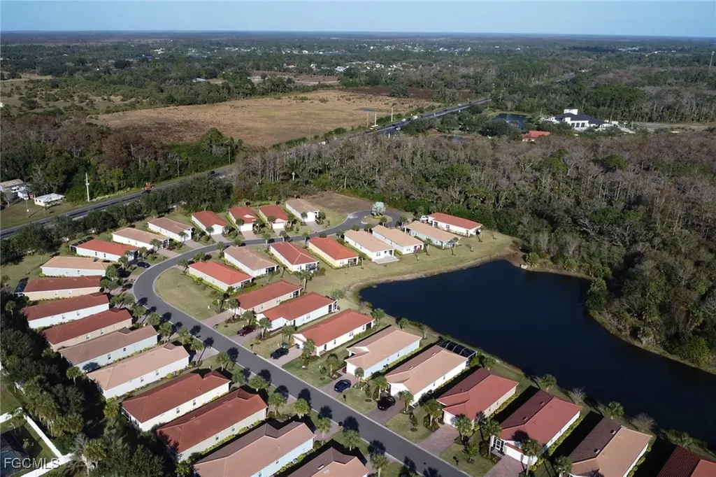 2112 Summersweet Drive Alva FL 33920