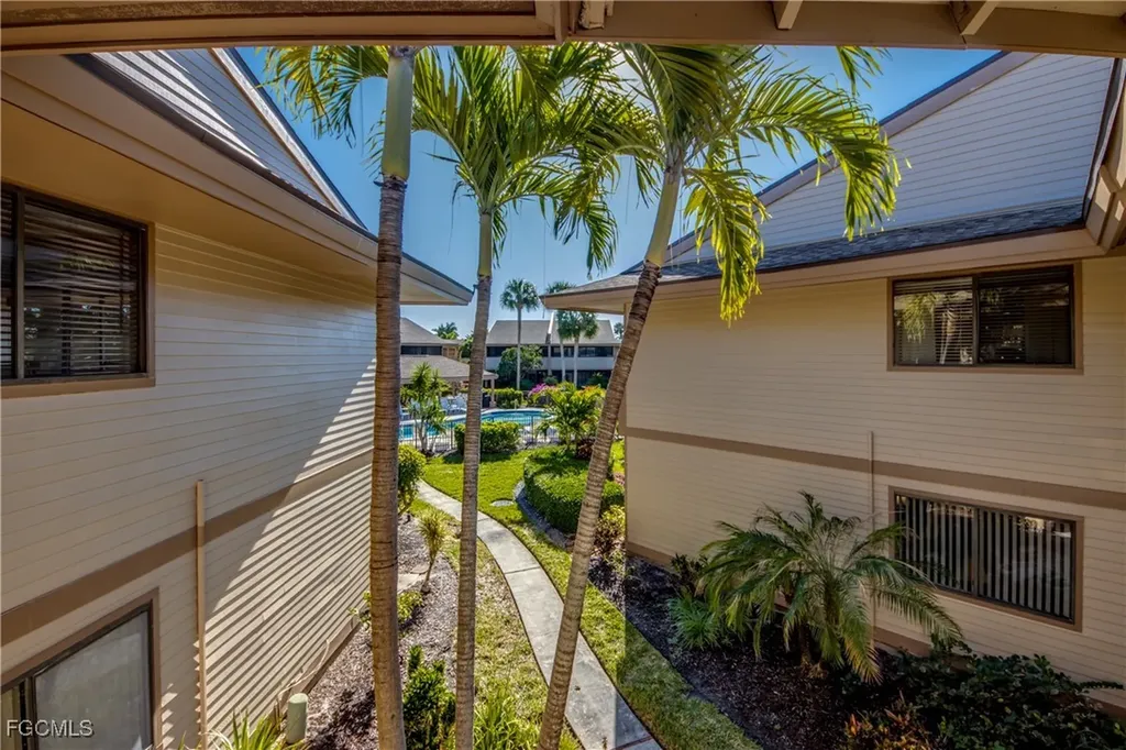64 4th Street Bonita Springs FL 34134