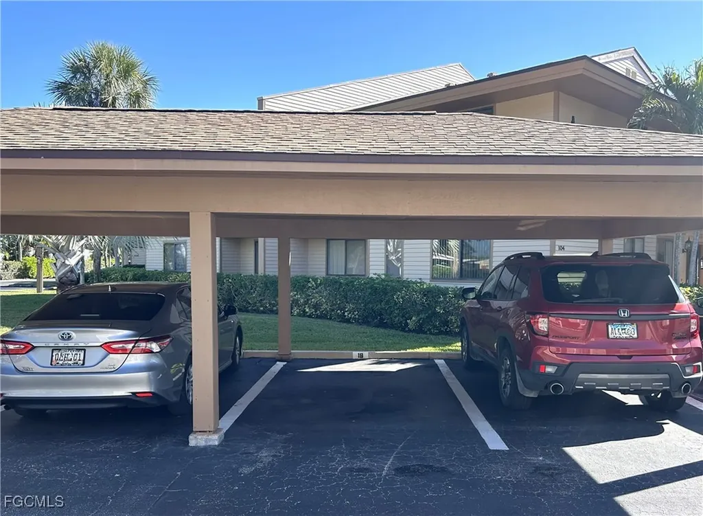 64 4th Street Bonita Springs FL 34134