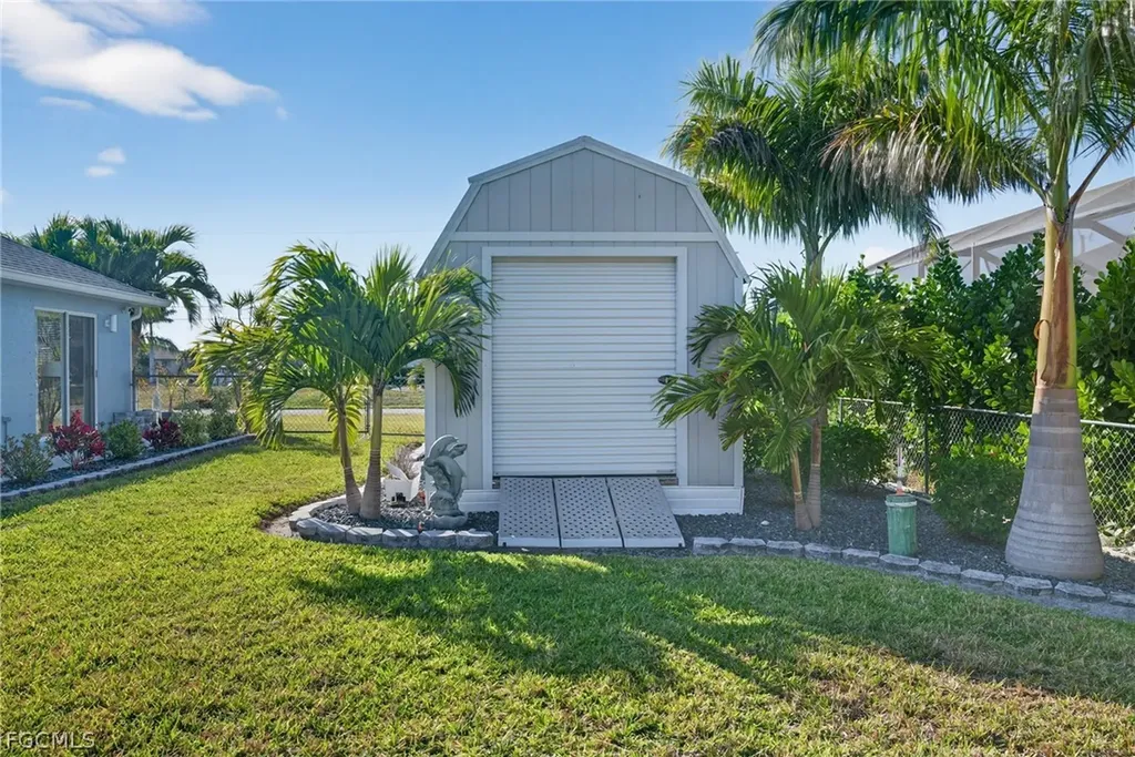 3525 NW 15th Street Cape Coral FL 33993
