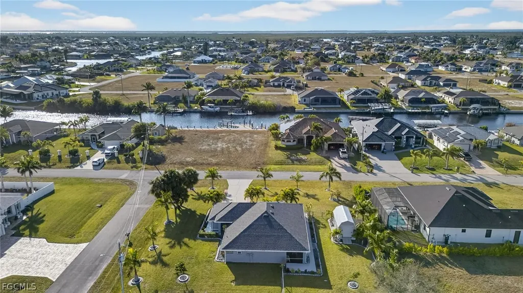 3525 NW 15th Street Cape Coral FL 33993