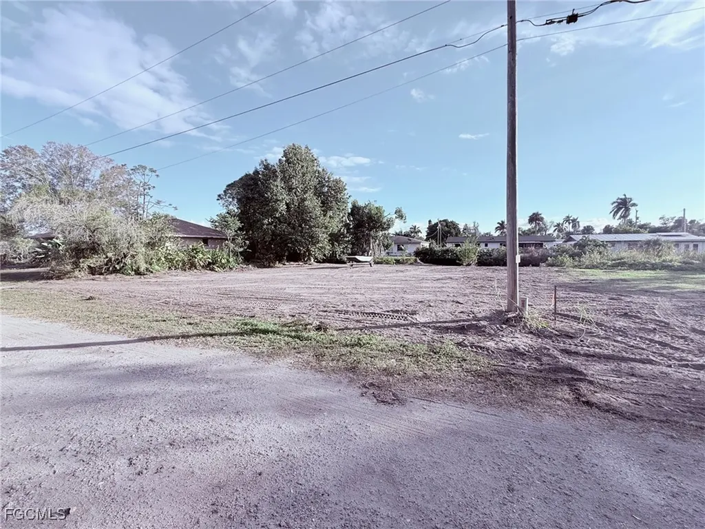 76 Gold Key Court North Fort Myers FL 33917