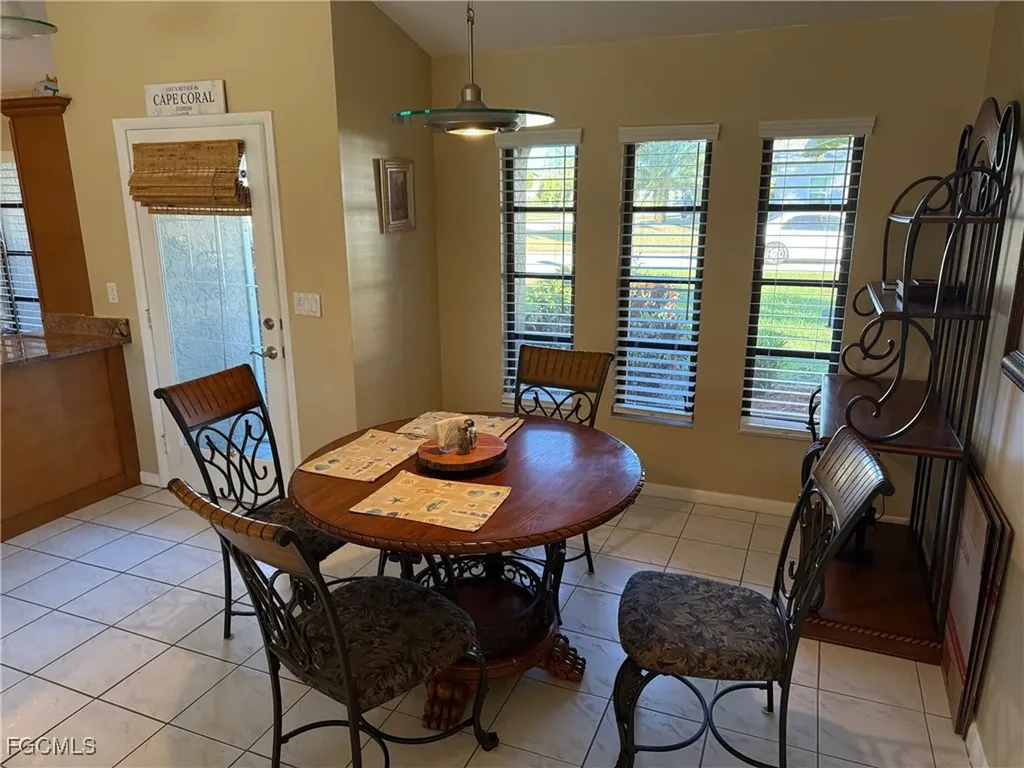 628 SW 35th Street Cape Coral FL 33914