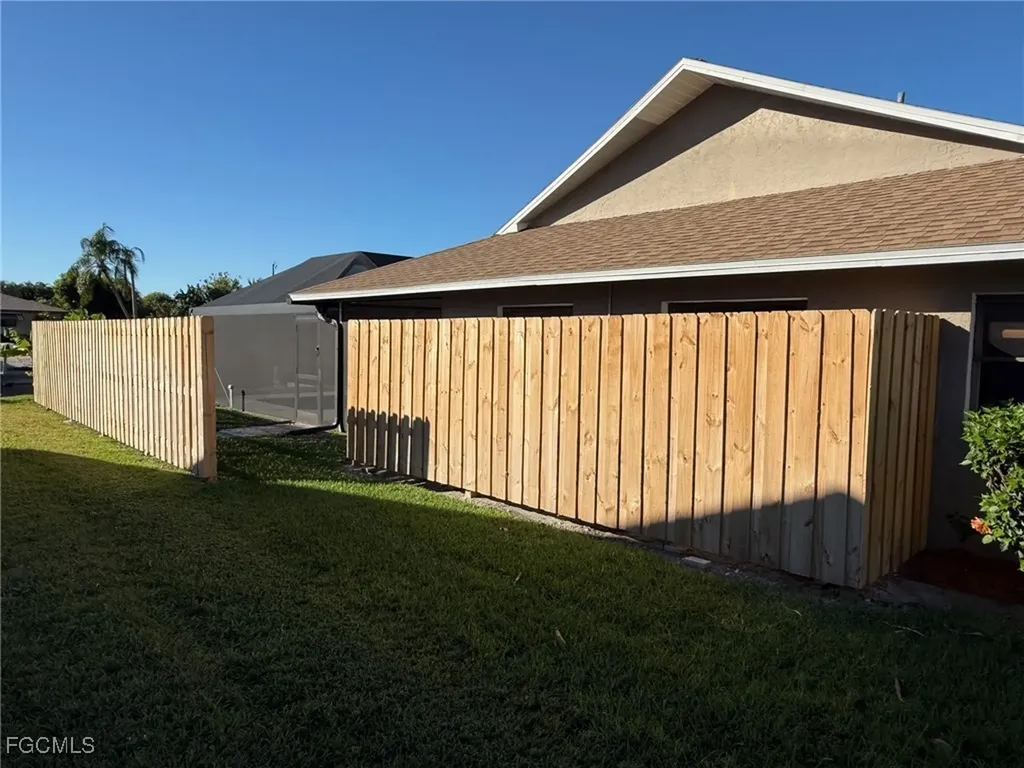 628 SW 35th Street Cape Coral FL 33914
