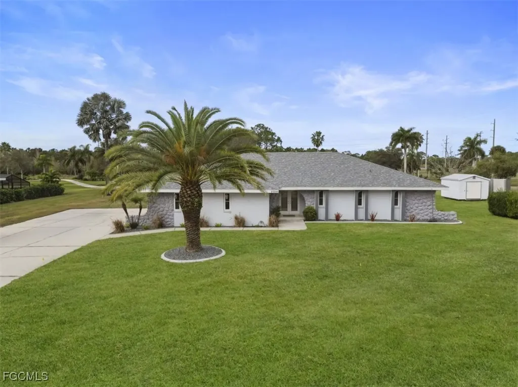 17235 Castleview Drive North Fort Myers FL 33917