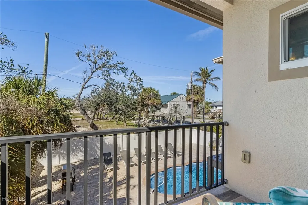 109 Gulfview Avenue Fort Myers Beach FL 33931