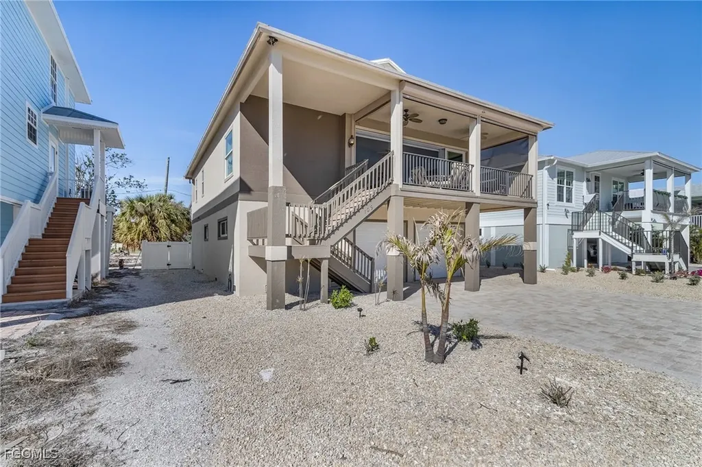 109 Gulfview Avenue Fort Myers Beach FL 33931