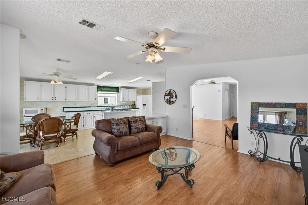 3088 Skipper Lane St. James City FL 33956