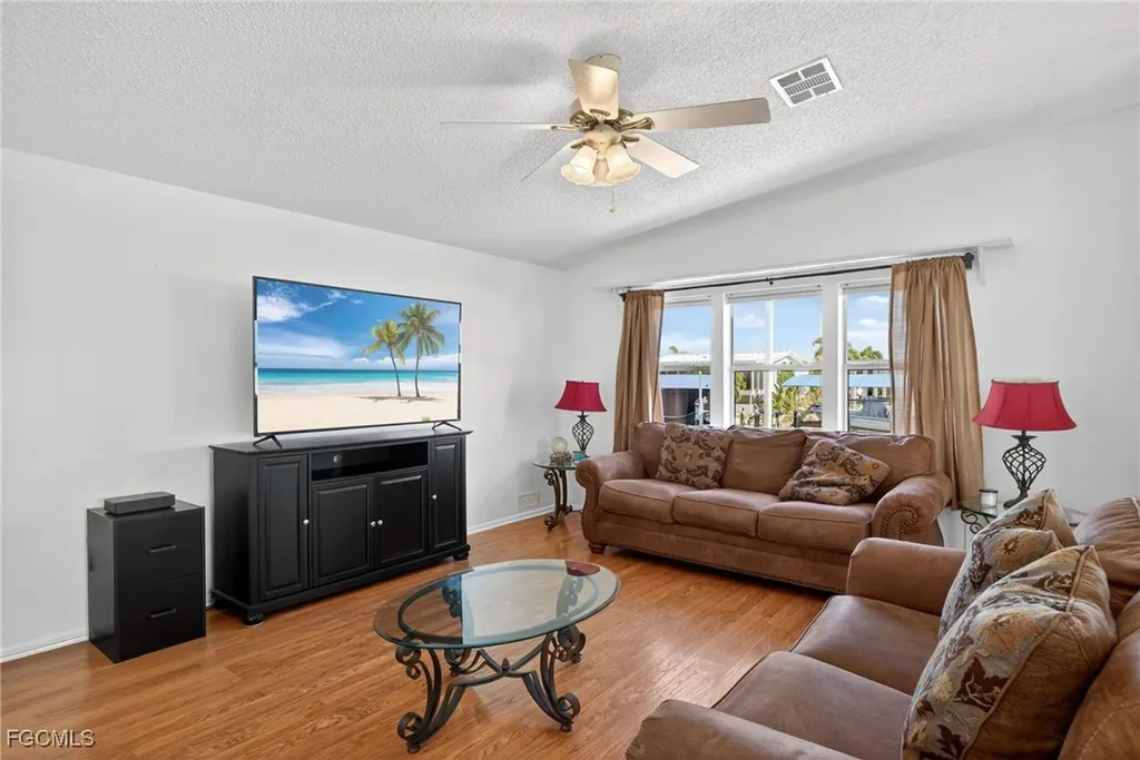 3088 Skipper Lane St. James City FL 33956