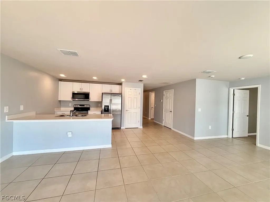 5013 Pinetree Circle Labelle FL 33935