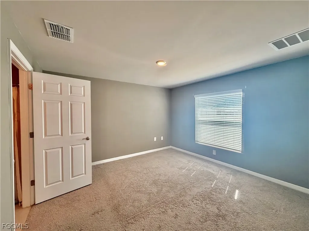 5013 Pinetree Circle Labelle FL 33935