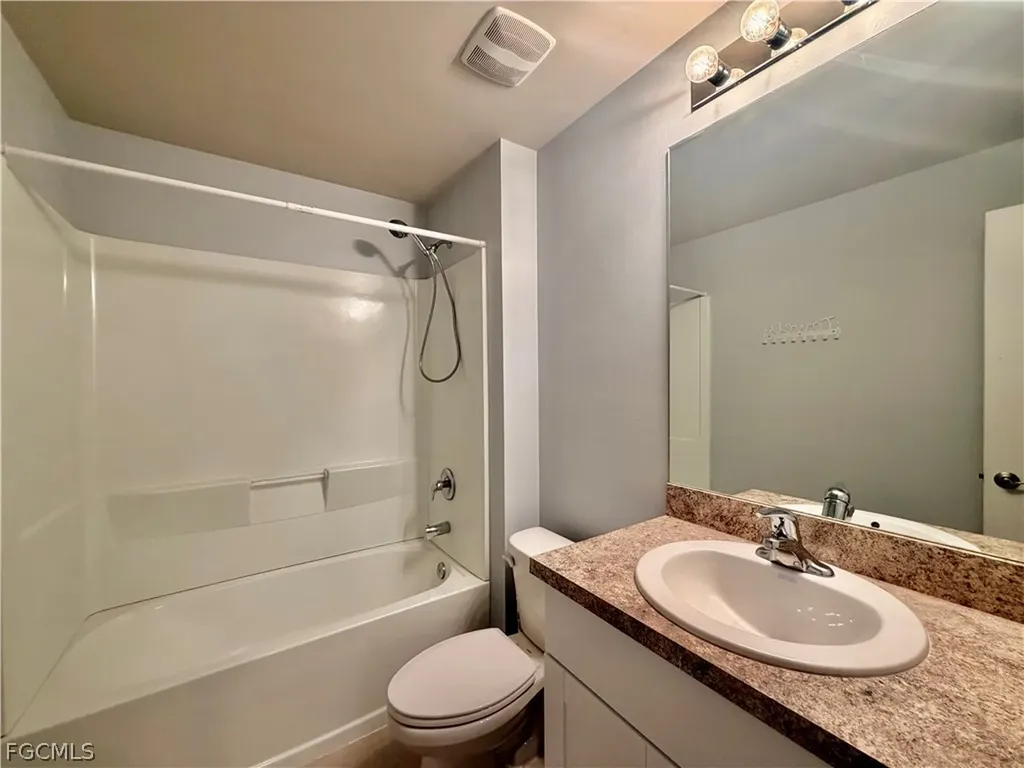 5013 Pinetree Circle Labelle FL 33935