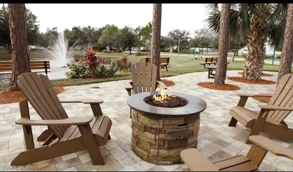 1089 Winding Pines Circle Cape Coral FL 33909