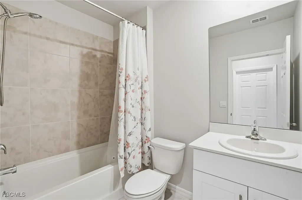 20684 Plumwood Loop North Fort Myers FL 33917