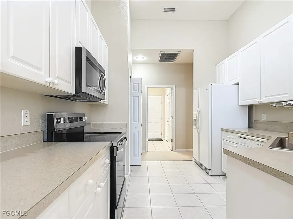 2005 SW Embers Terrace Cape Coral FL 33991