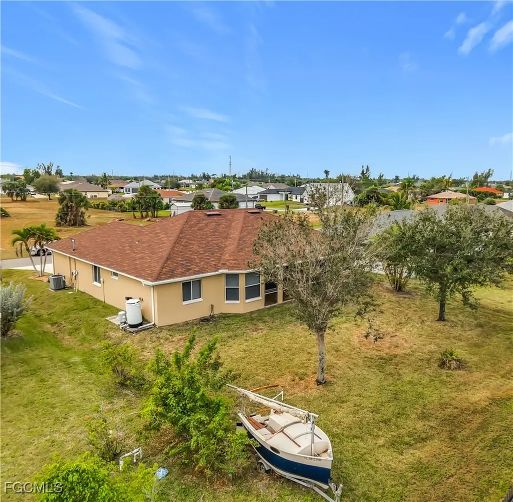 2005 SW Embers Terrace Cape Coral FL 33991