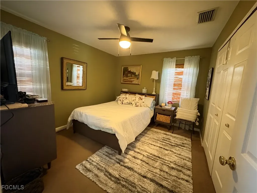 1109 SE 35th Terrace Cape Coral FL 33904