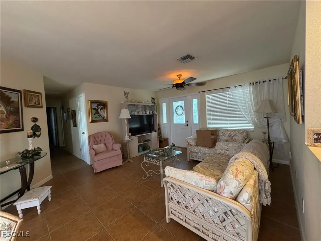 1109 SE 35th Terrace Cape Coral FL 33904