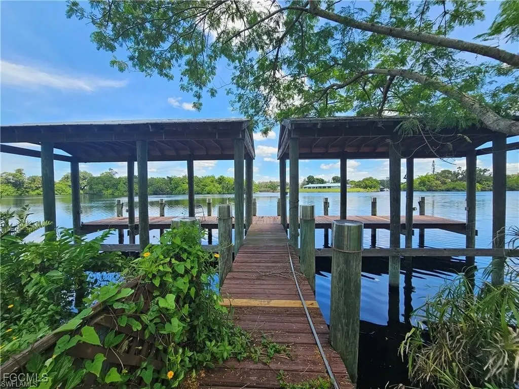 4942 Fort Denaud Road Fort Denaud FL 33935