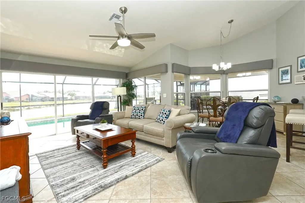 9110 Old Hickory Circle Fort Myers FL 33912
