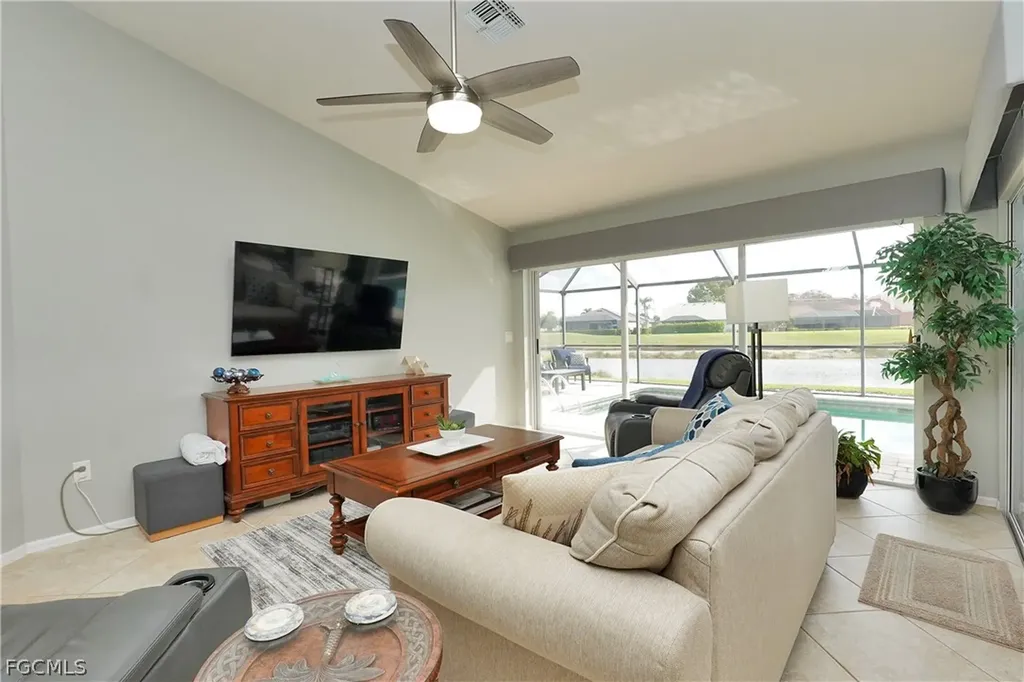 9110 Old Hickory Circle Fort Myers FL 33912