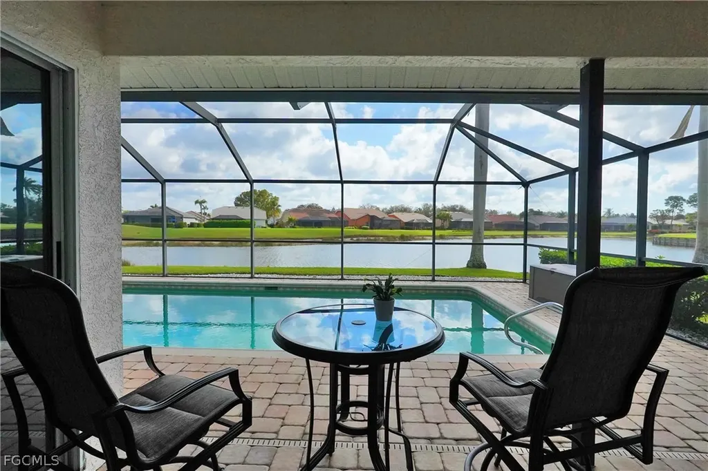 9110 Old Hickory Circle Fort Myers FL 33912