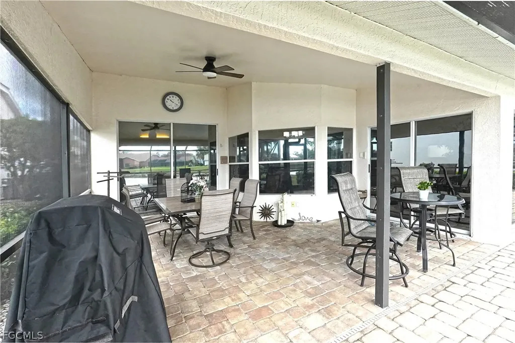 9110 Old Hickory Circle Fort Myers FL 33912