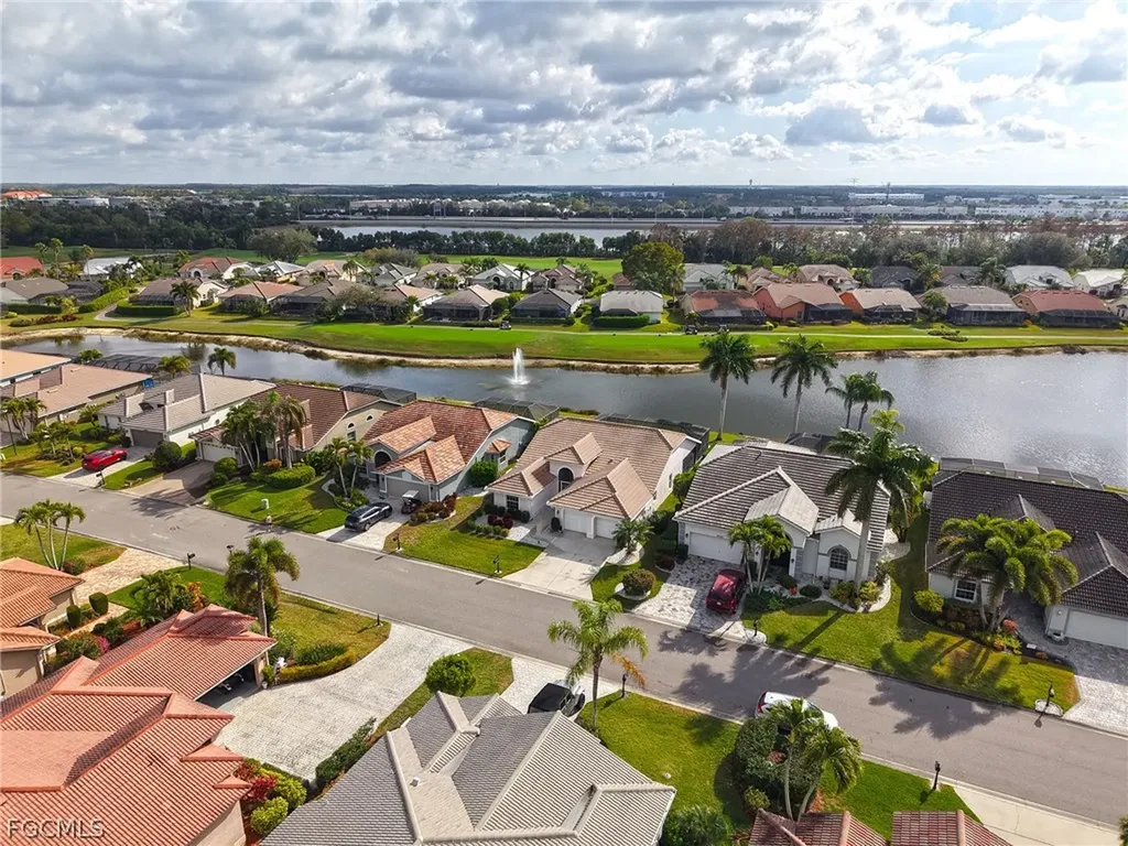 9110 Old Hickory Circle Fort Myers FL 33912