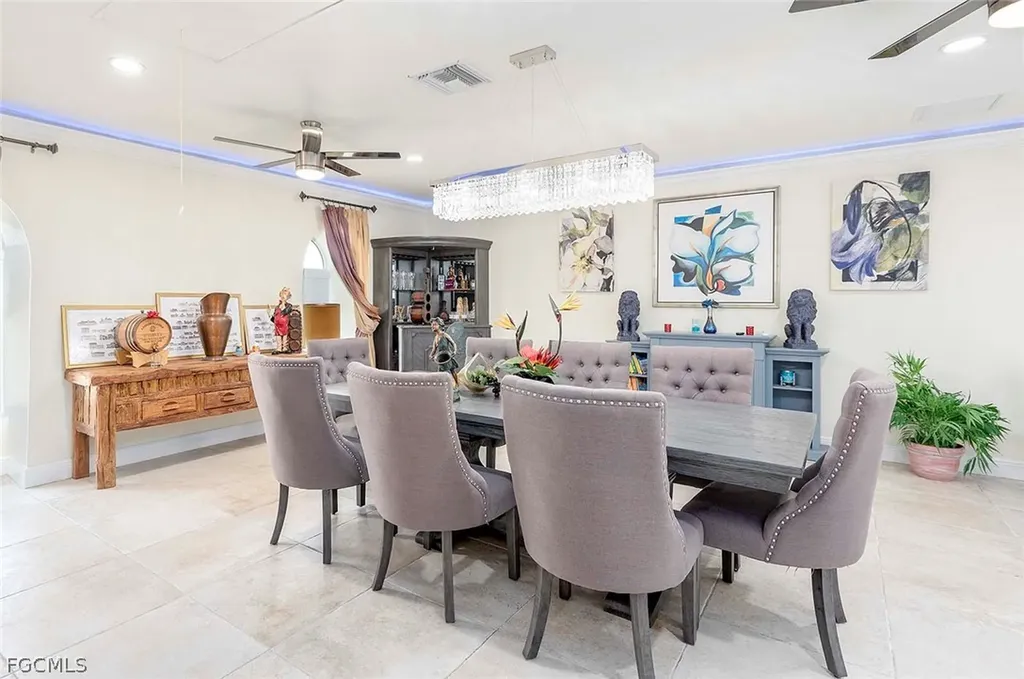 5208 SW 8th Court Cape Coral FL 33914