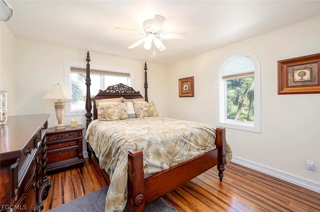 5208 SW 8th Court Cape Coral FL 33914