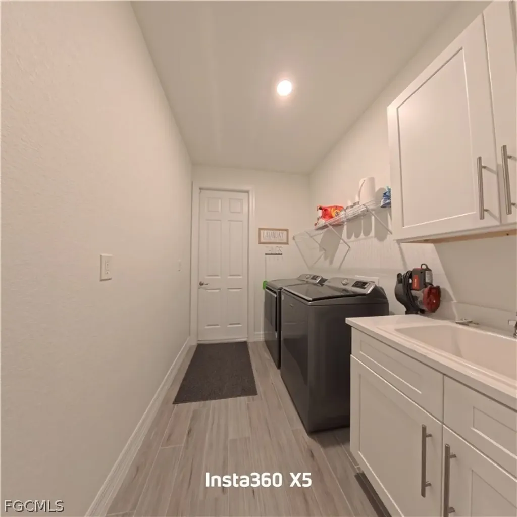 2802 NW 14th Terrace Cape Coral FL 33993