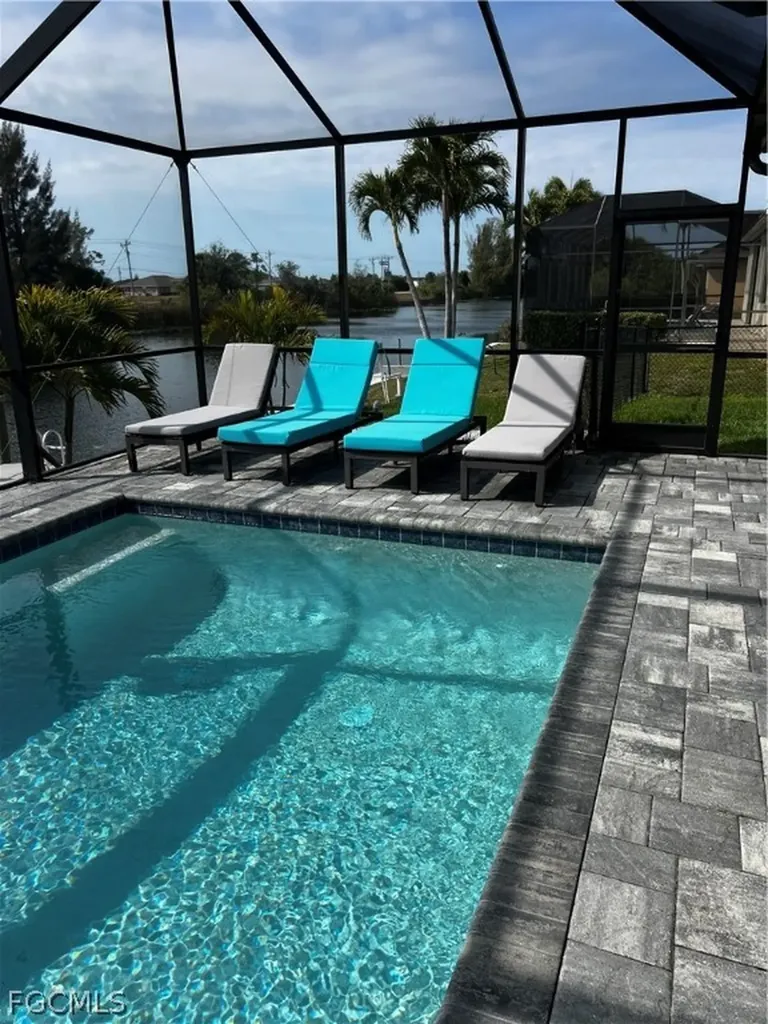 2802 NW 14th Terrace Cape Coral FL 33993