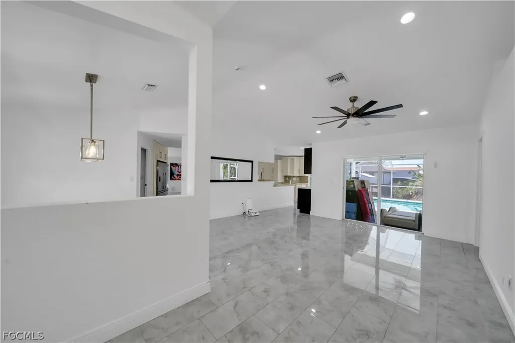 3305 5th Street SW Lehigh Acres FL 33976