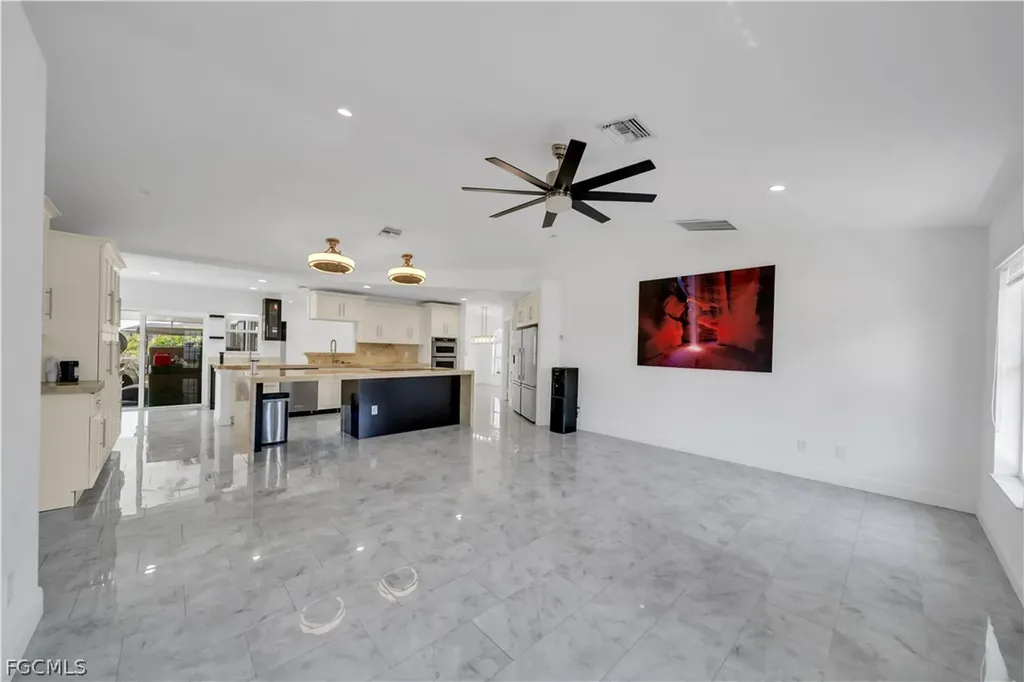 3305 5th Street SW Lehigh Acres FL 33976