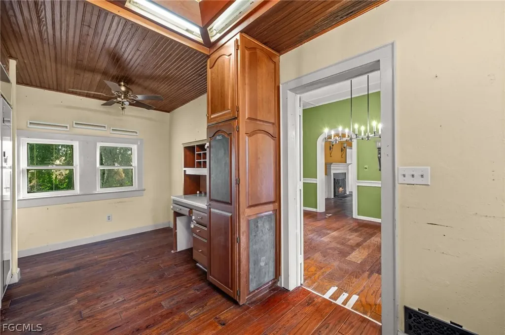 12430 Mcgregor Boulevard Fort Myers FL 33919