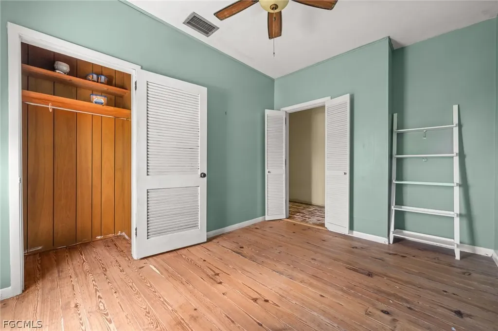 12430 Mcgregor Boulevard Fort Myers FL 33919