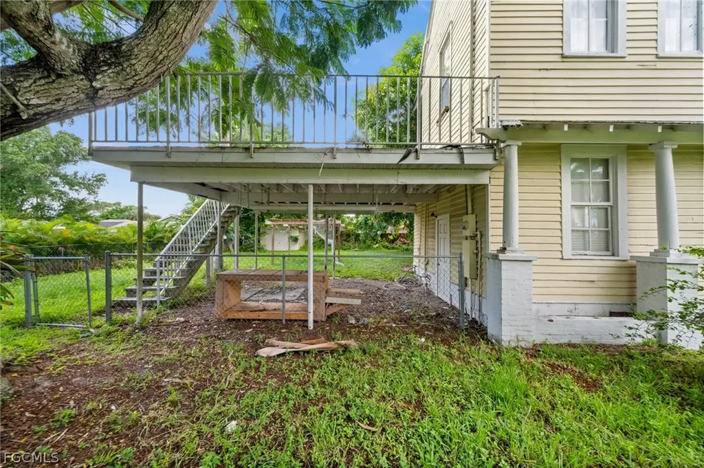 12430 Mcgregor Boulevard Fort Myers FL 33919