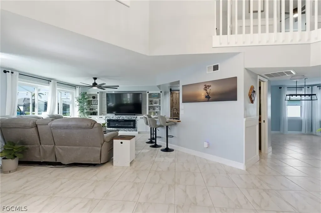 1722 SW 45th Street Cape Coral FL 33914