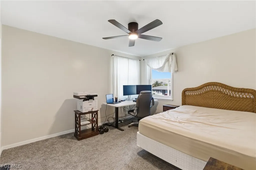 1722 SW 45th Street Cape Coral FL 33914